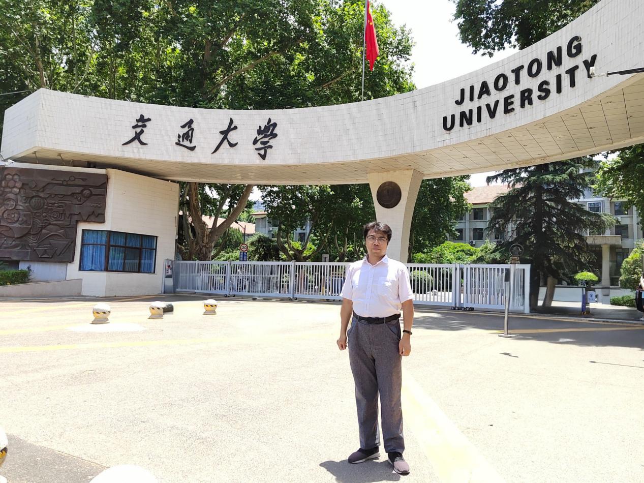 刘洋